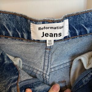 Brand new Reformatjon Cary High rise slouchy wide leg jeans in Colorado